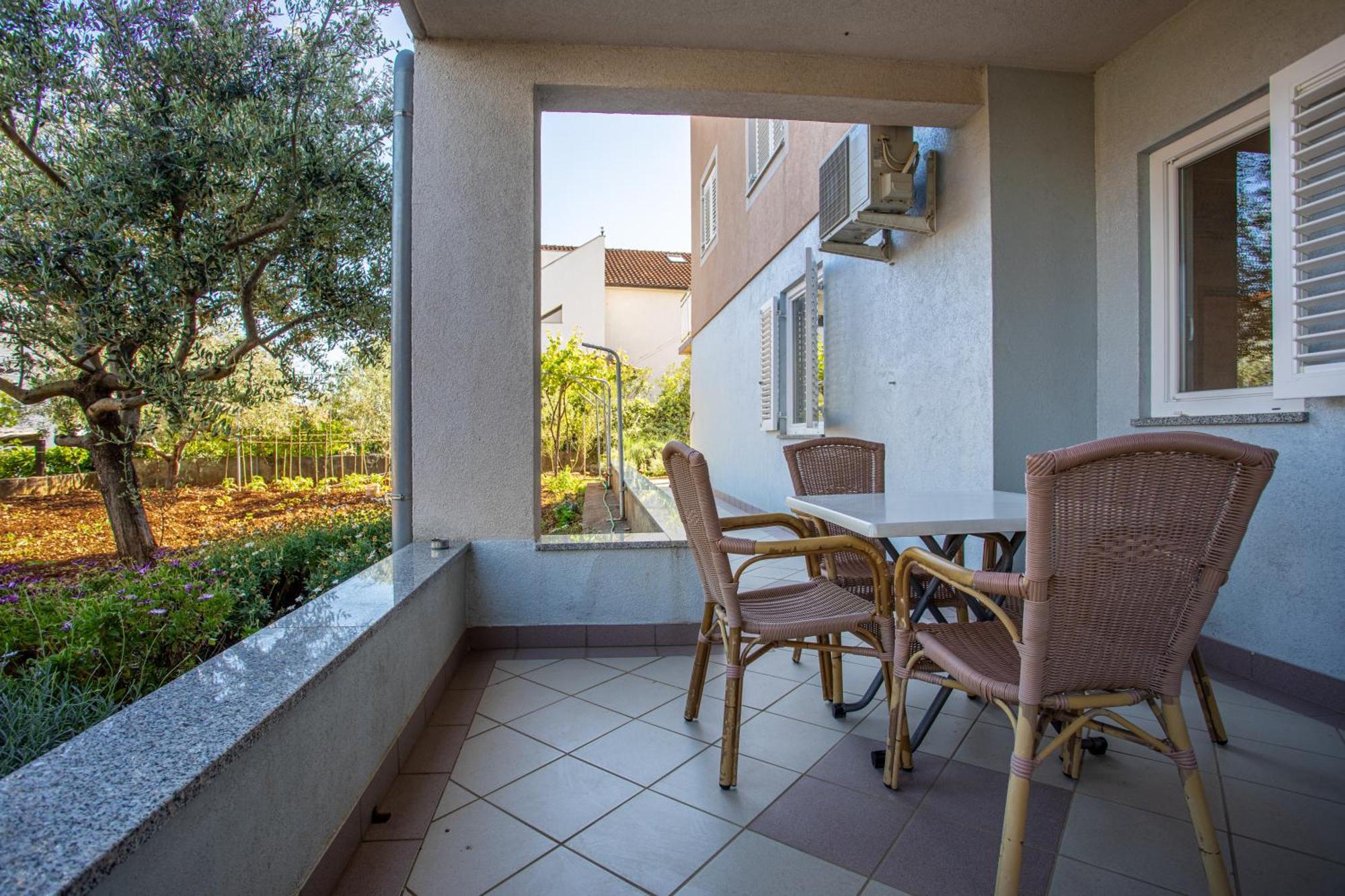 Apartments Villa Ana Krk Town Kamer foto